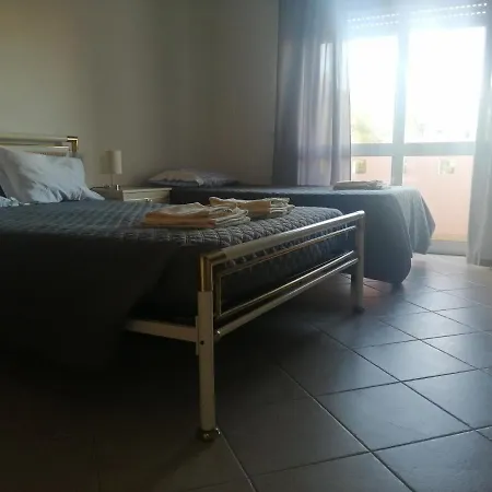 Casa Flora Da Rocha * Portimao