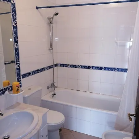 Casa Flora Da Rocha Apartment *